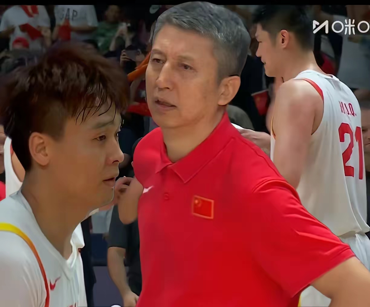 9game官方-深圳男篮训练开放日,今晨止住颓势引欢呼,意甲在即,年轻球员得到机会的简单介绍